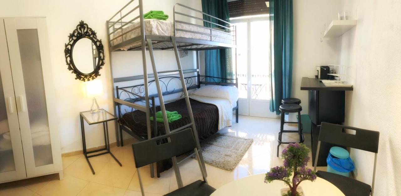 Arriola Rooms Málaga Dış mekan fotoğraf